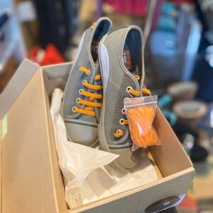 NWT UMI Jett Sneakers